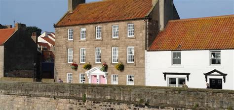 b&b berwick upon tweed|Letter B .